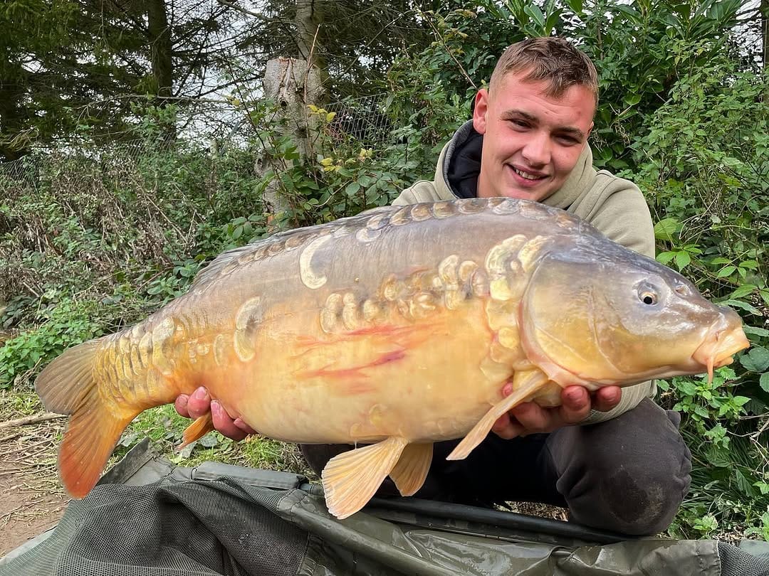 Post 6 by Wainstones Pool ⛰🎣 on Instagram (carousel)