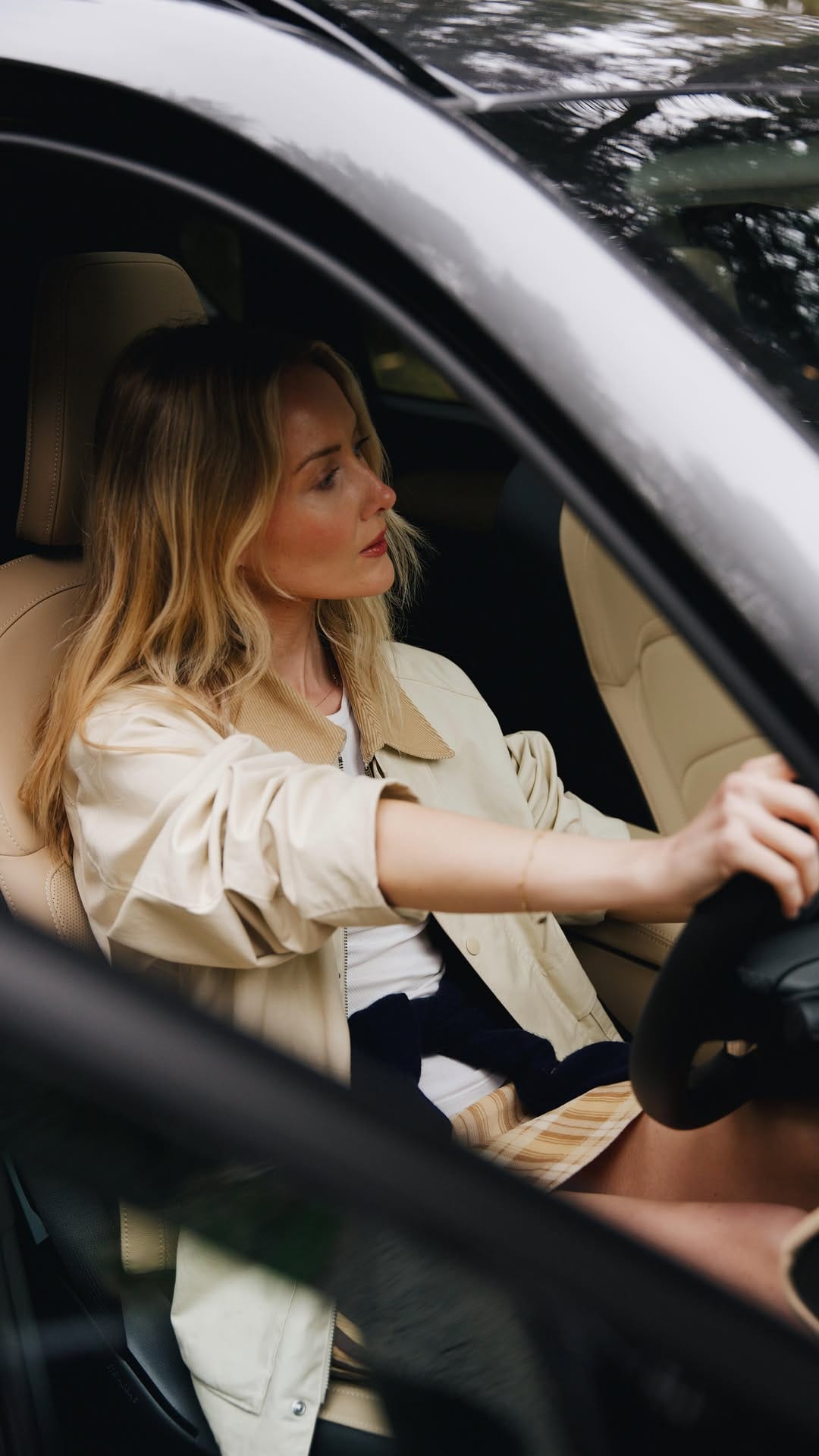Post 4 by Chloe Butler on Instagram (video)
