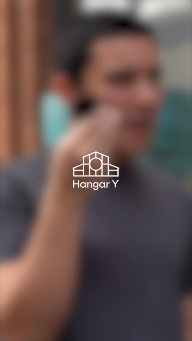Post 4 by Ivan Argote on Instagram (video)