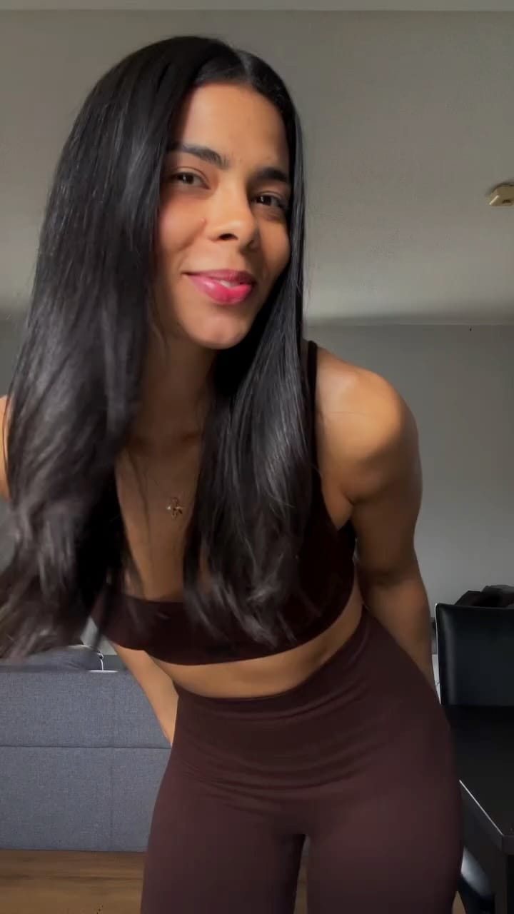 Post 2 by CAMILA M. CARVALHO on Instagram (video)