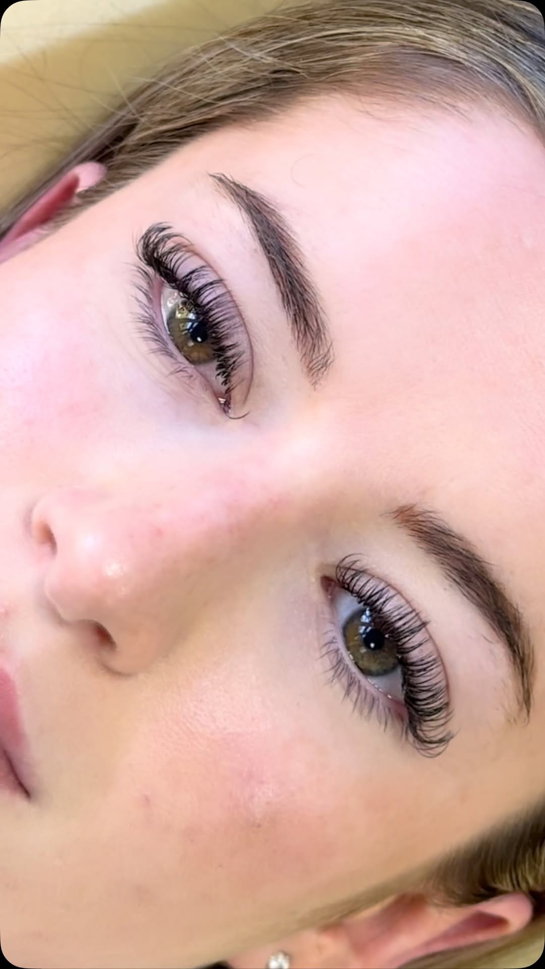 Post 8 by Lash & Brow Specialist Essex on Instagram (video)