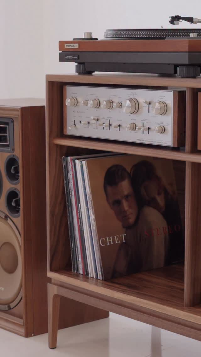 Post 3 by Timberwolf Design on Instagram (video)