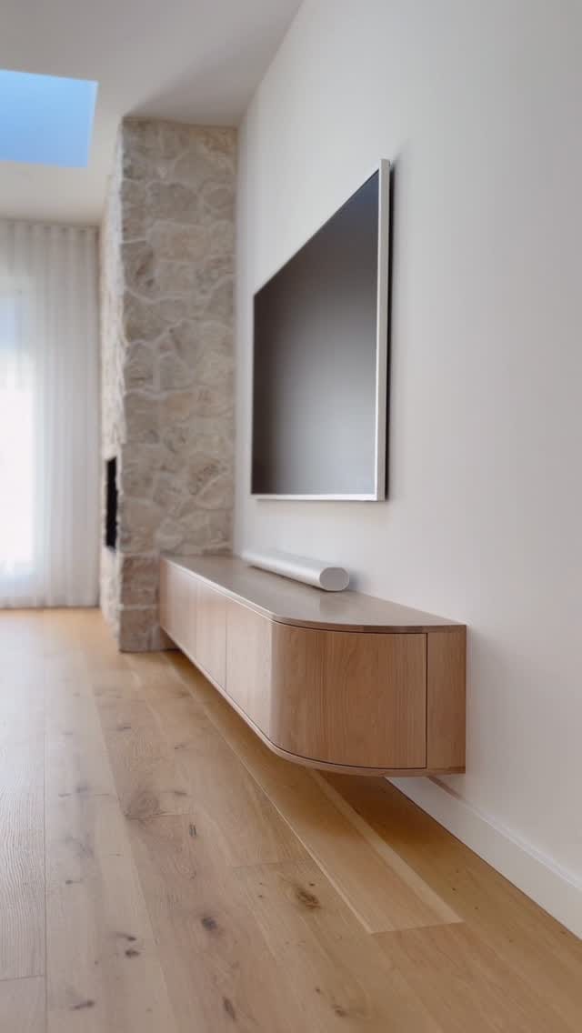 Post 4 by Timberwolf Design on Instagram (video)
