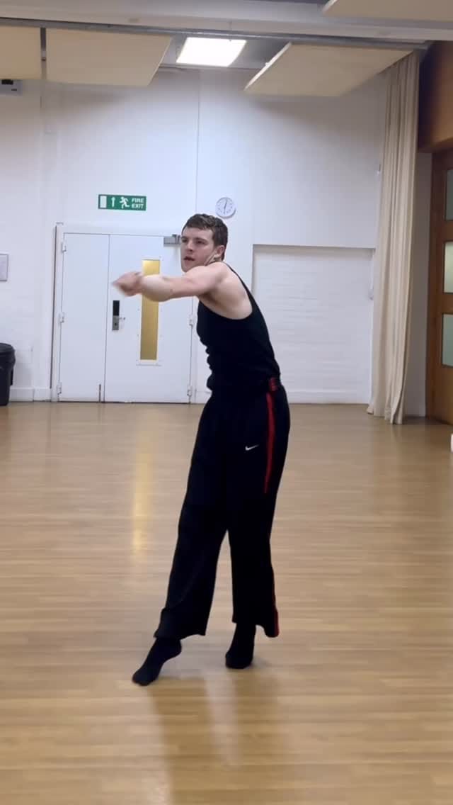 Post 5 by Quentin Lachapèle on Instagram (video)