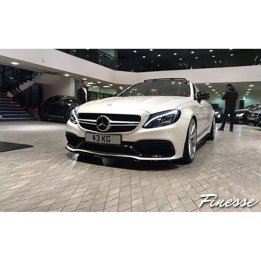 Post 10 by Finesse Plates on Instagram (carousel)
