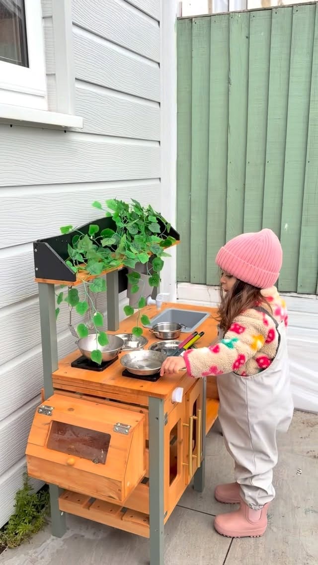 Post 6 by Sibel Hacıoğlu on Instagram (video)