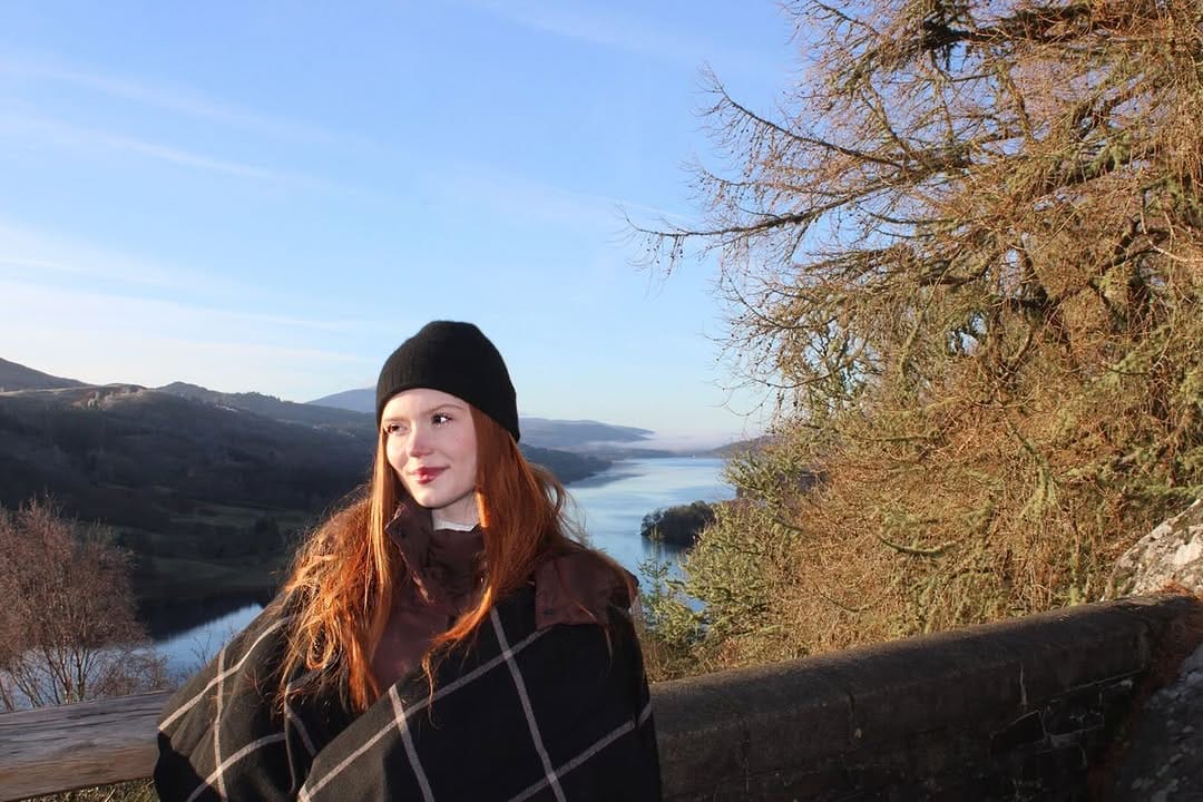 Post 2 by Layla Burns on Instagram (image)
