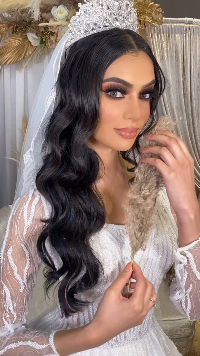 Post 1 by rimahairstylist on Instagram (video)