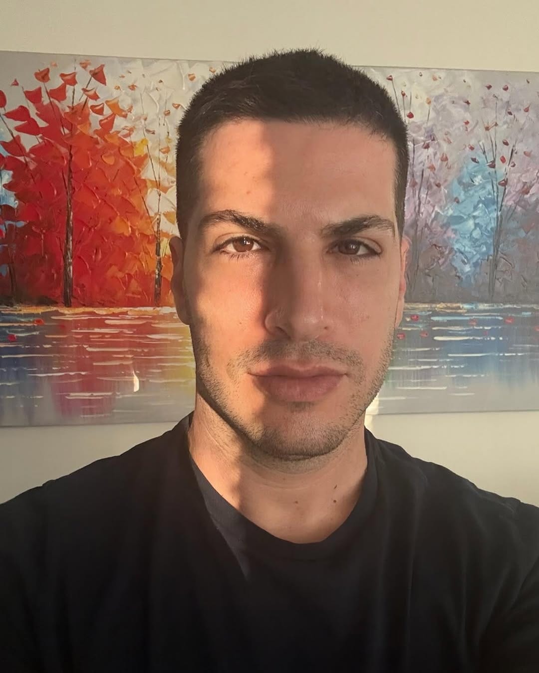 Post 9 by Michael Einav on Instagram (image)