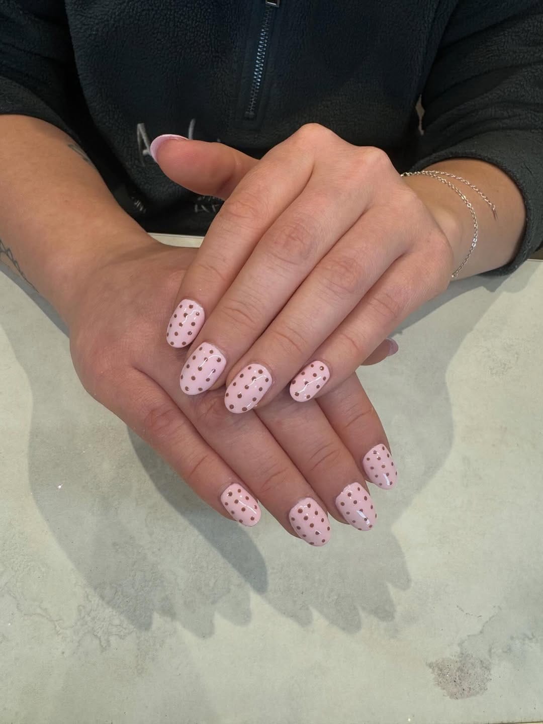 Post 6 by Ruth Munro • Nail Educator on Instagram (image)