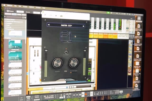 Post 5 by Slade Da Monsta on Instagram (video)