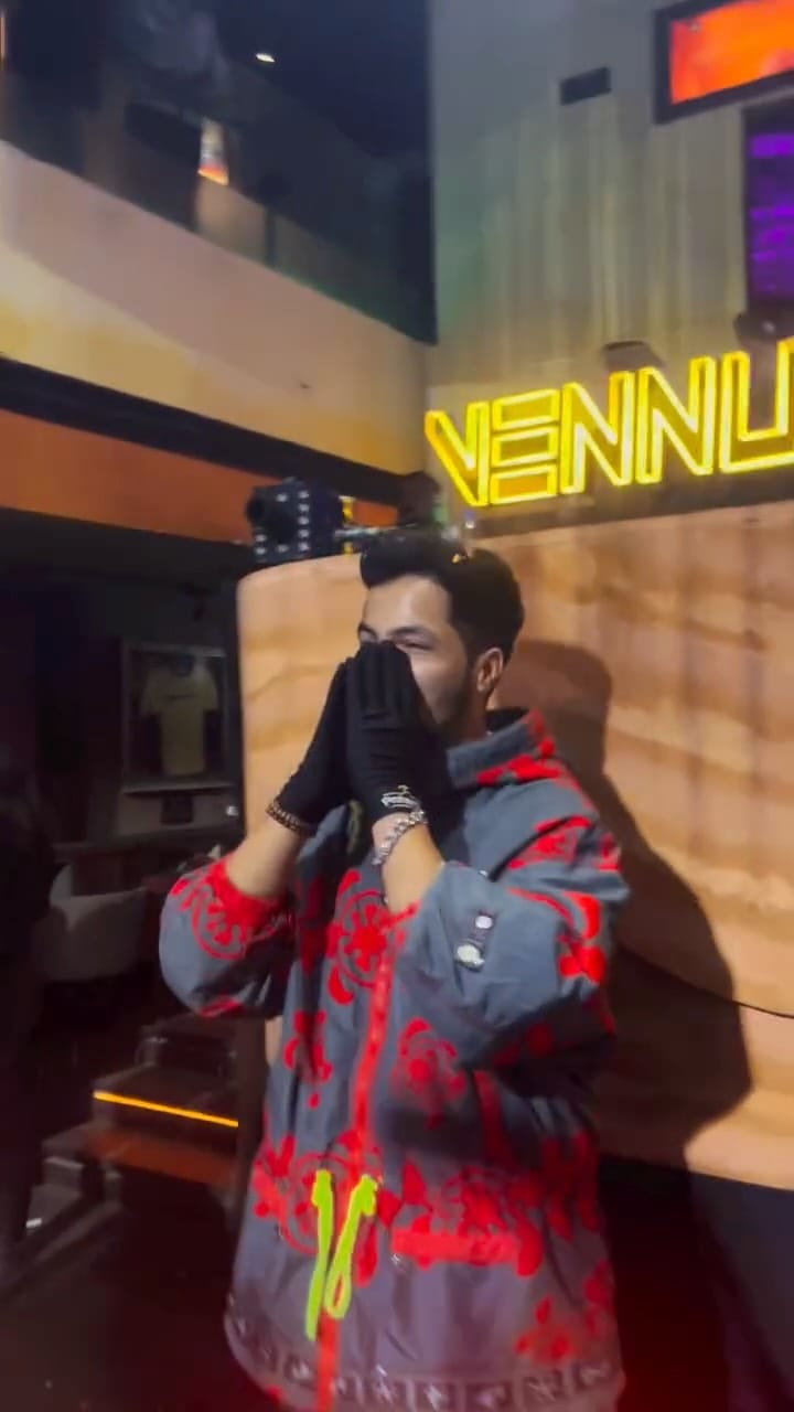 Post 4 by 𝙎𝙮𝙚𝙙 𝙈𝙪𝙨𝙖𝙞𝙗 on Instagram (video)