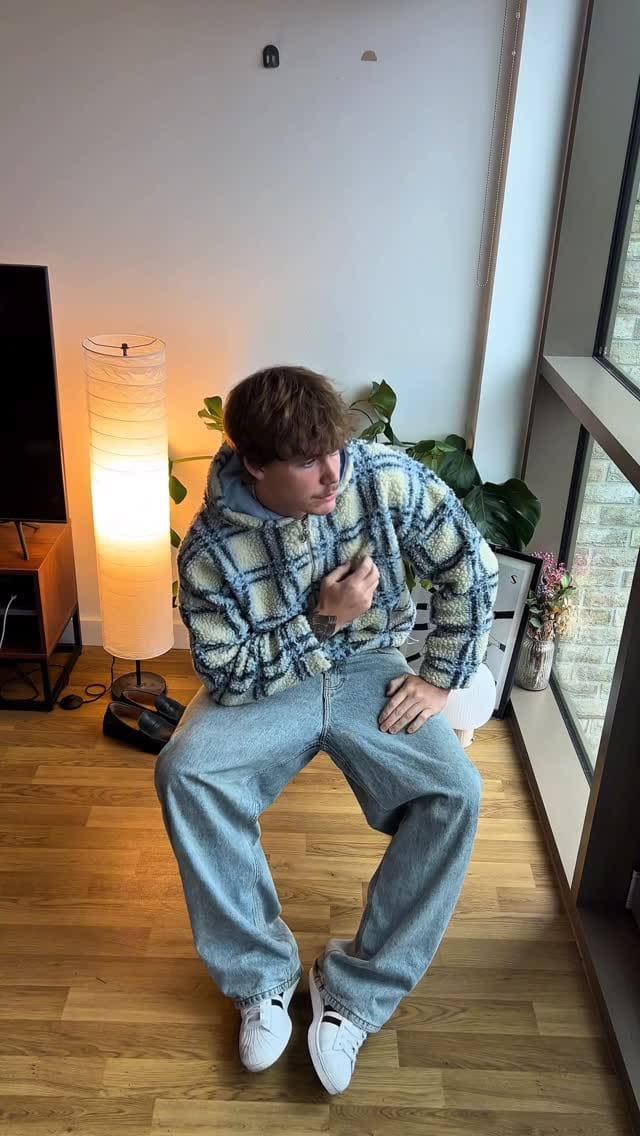 Post 9 by connor on Instagram (video)
