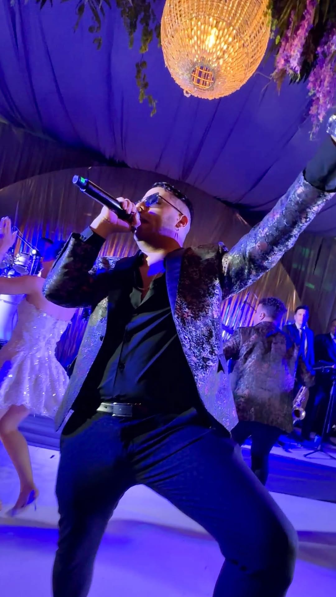 Post 9 by MANOLO PUERTO PRODUCTIONS on Instagram (video)
