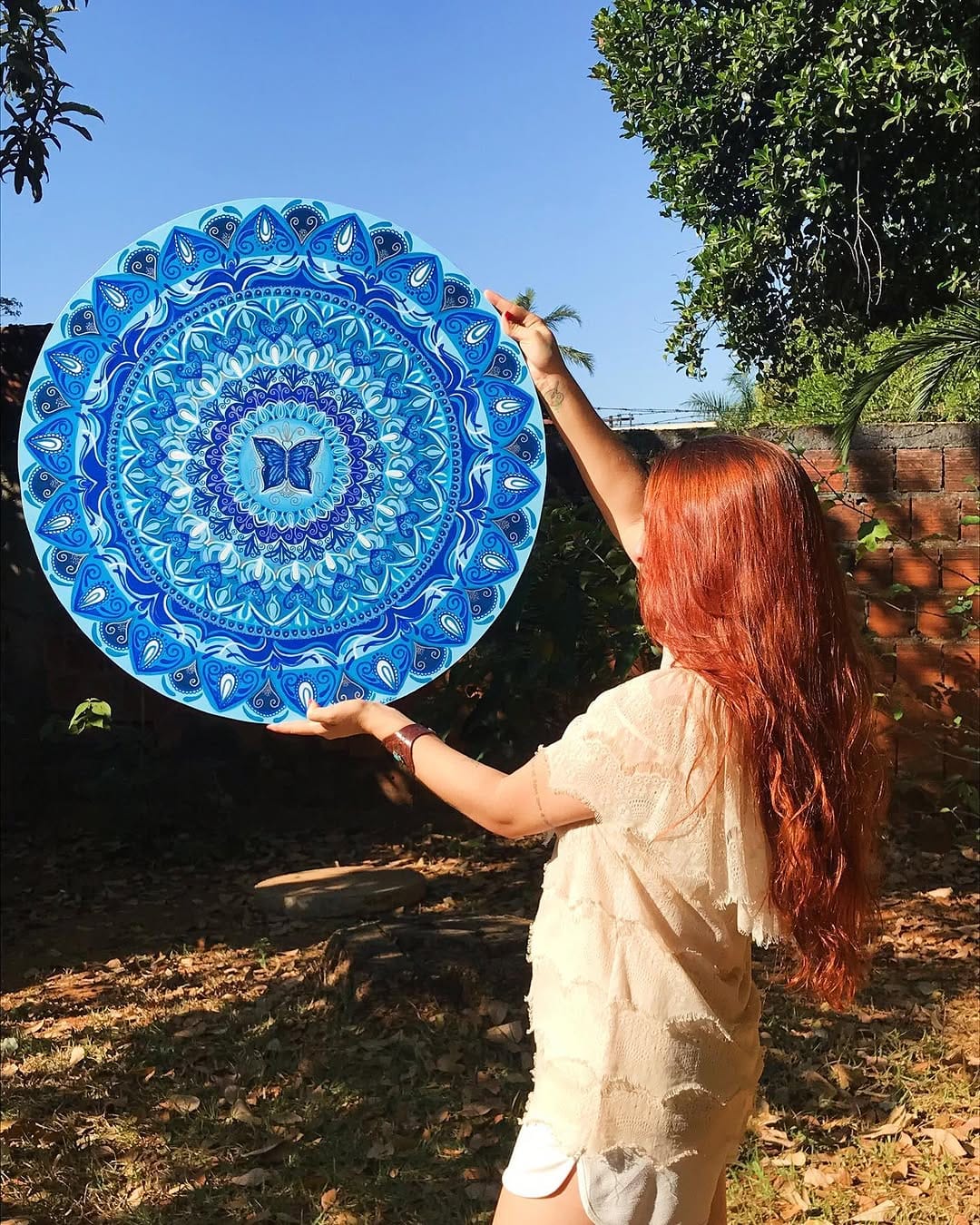 Post 9 by Lalá Mota 🦋 Mandalas on Instagram (image)