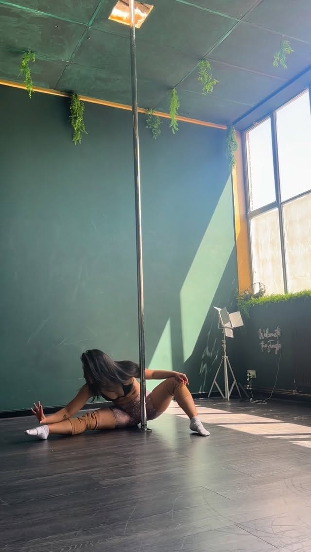 Post 2 by Bendy studio on Instagram (video)