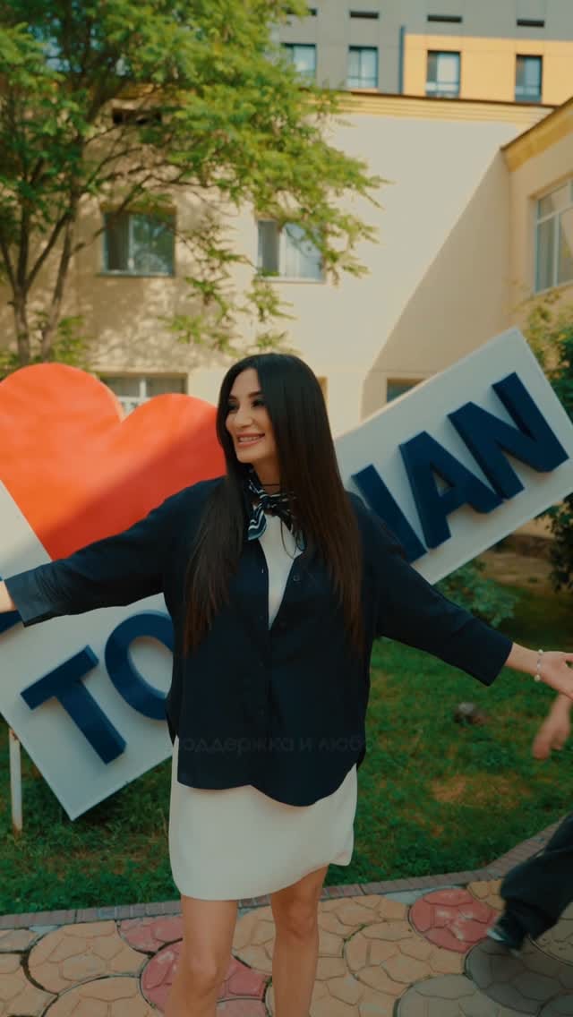 Post 1 by Malika Azizbekovna | Mali Milano | Business Class Community on Instagram (video)
