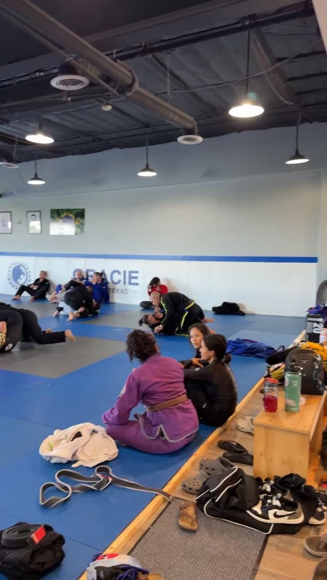 Post 5 by Renzo Gracie Houston on Instagram (video)