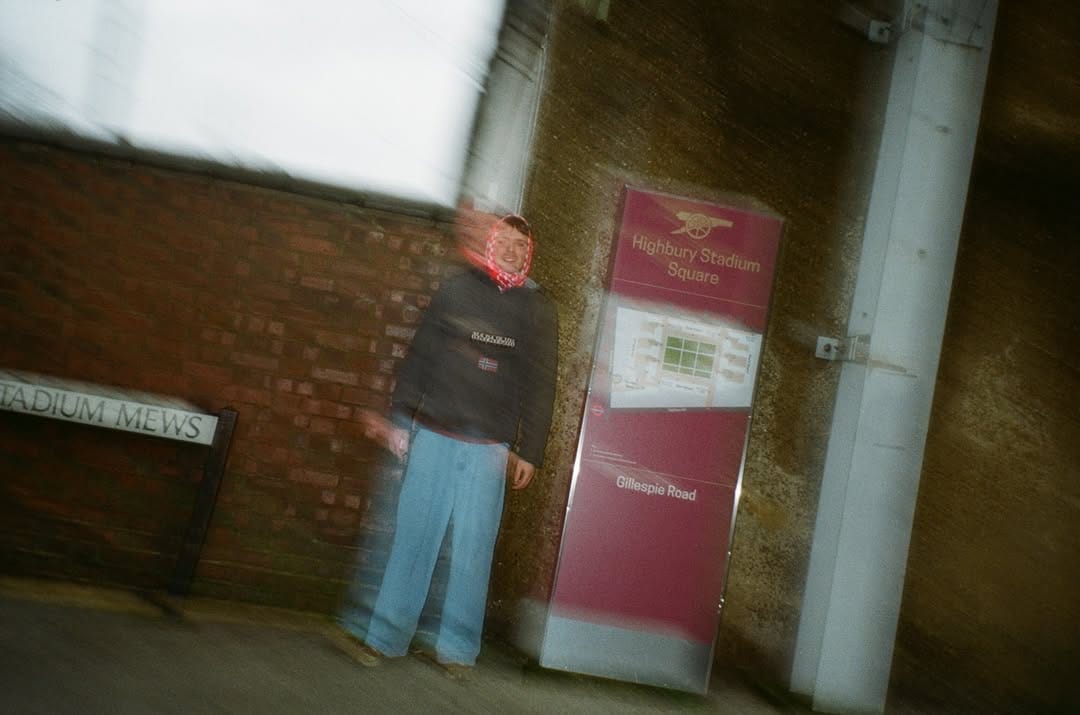 Post 2 by Á L E X  A M O R Ó S  V I V E S on Instagram (carousel)
