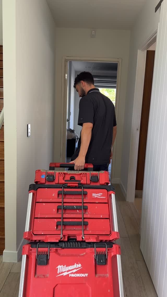 Post 3 by Brisbane Barn Doors on Instagram (video)