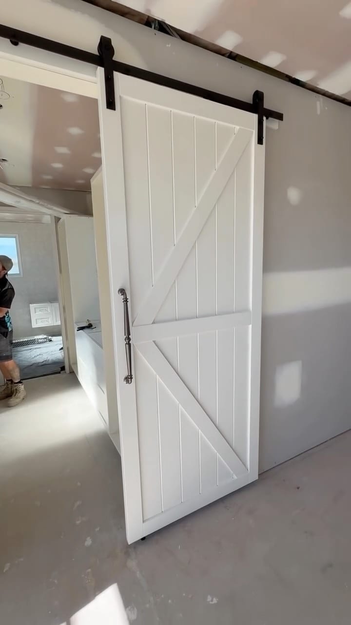 Post 6 by Brisbane Barn Doors on Instagram (video)