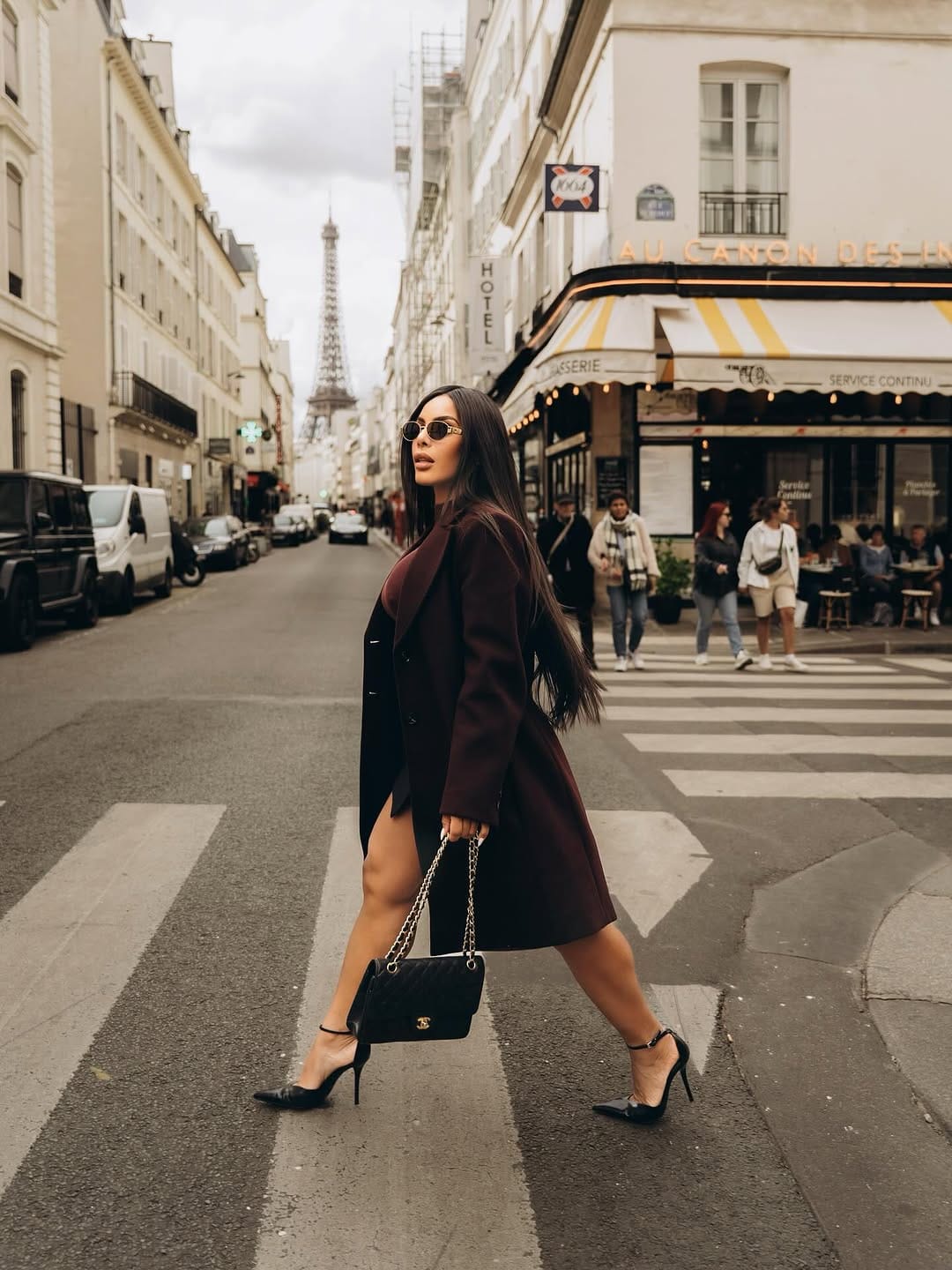 Post 6 by PHOTOGRAPHER IN PARIS 📸🥐 ФОТОГРАФ ПАРИЖ on Instagram (carousel)