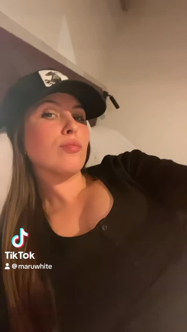 Post 9 by Maru White on Instagram (video)