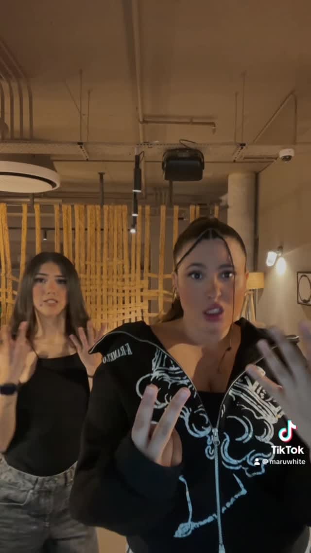 Post 1 by Maru White on Instagram (video)