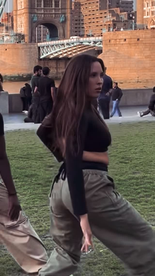 Post 3 by Maru White on Instagram (video)