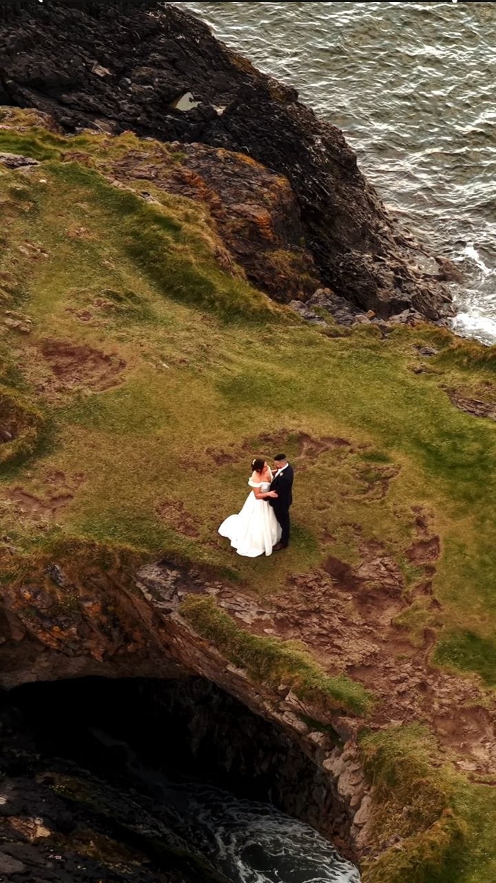 Post 5 by White Thorn Media / Wedding Photography & Videography on Instagram (video)