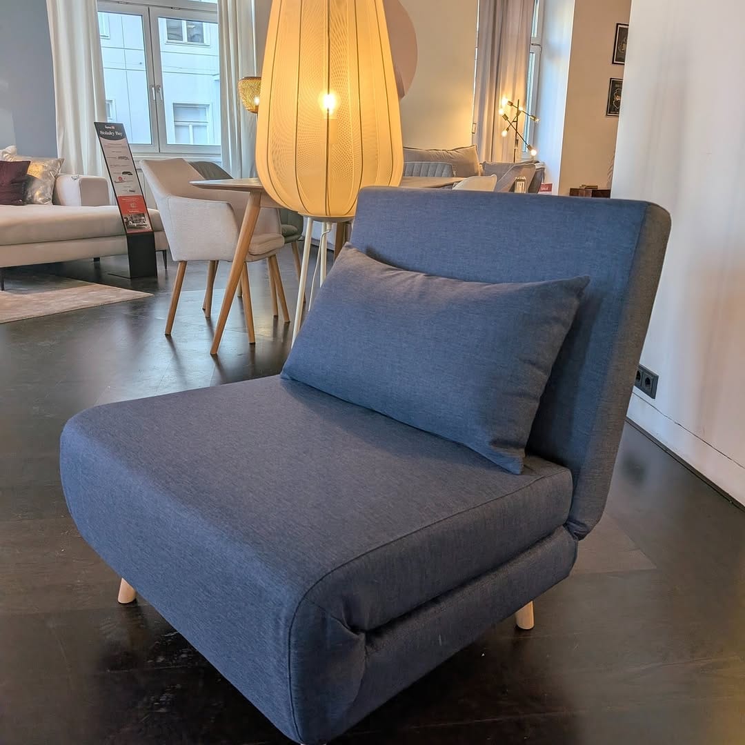 Post 7 by home24 Showroom Wien on Instagram (carousel)