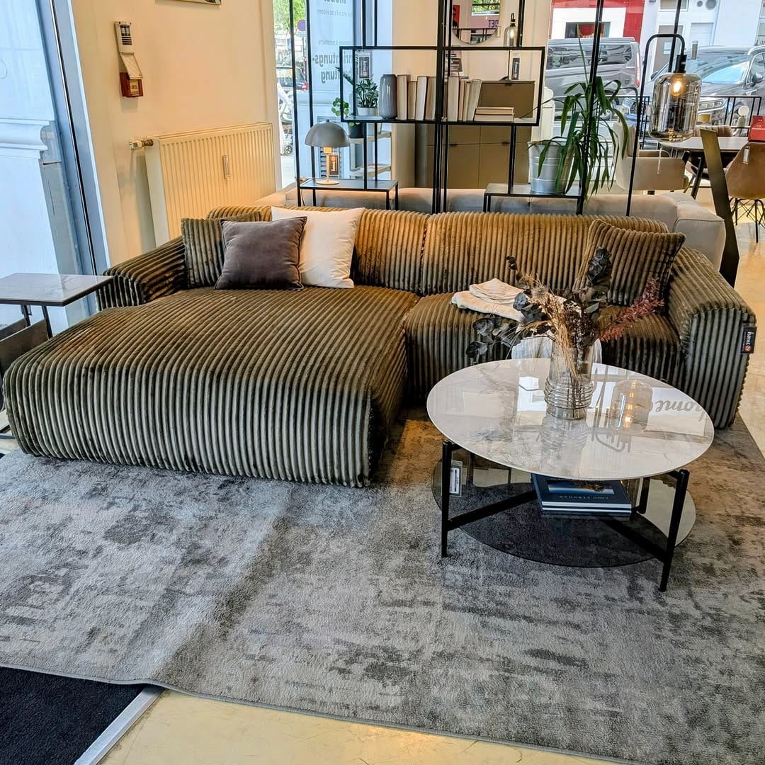 Post 1 by home24 Showroom Wien on Instagram (carousel)