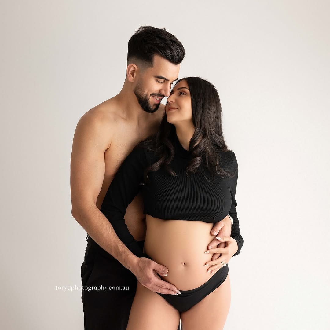 Post 4 by Melbourne newborn photographer on Instagram (image)