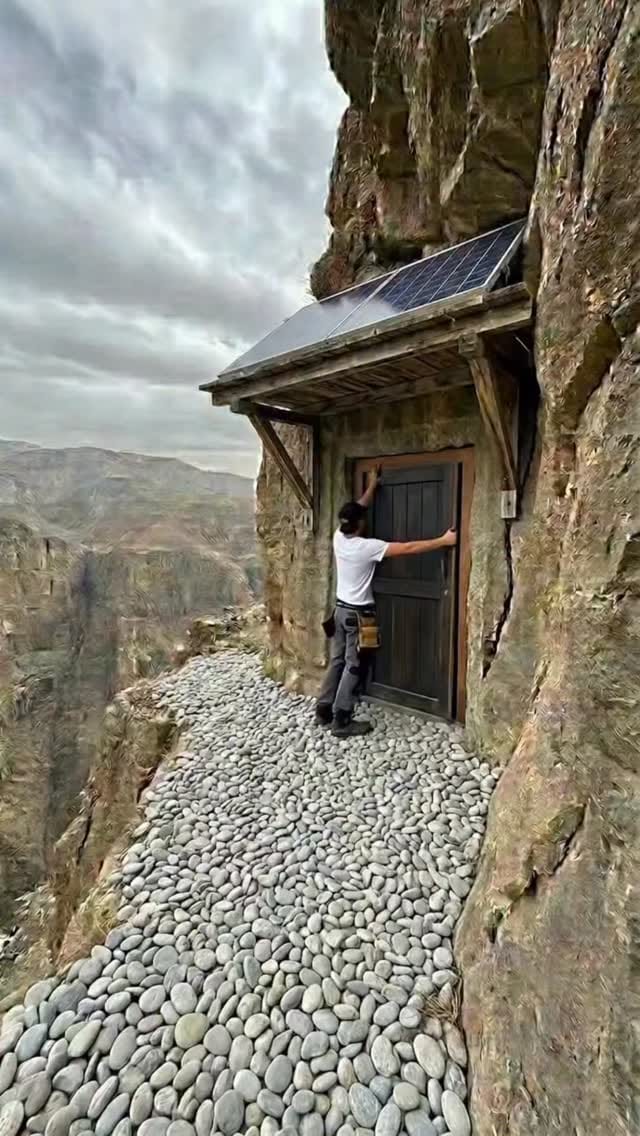 Post 1 by Desain Rumah on Instagram (video)