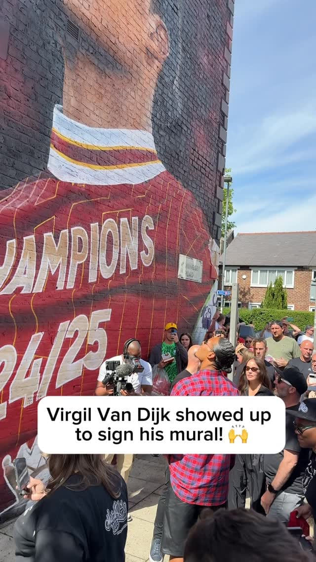 Post 4 by Kerry |Travel | LFC on Instagram (video)