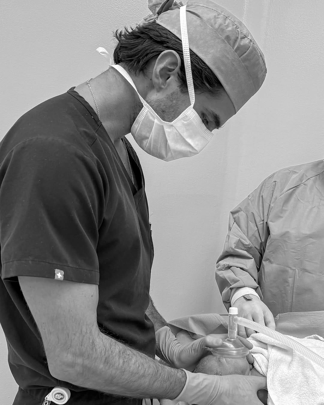Post 8 by Alejandro Frade - MD, Neonatólogo y Pediatra on Instagram (carousel)