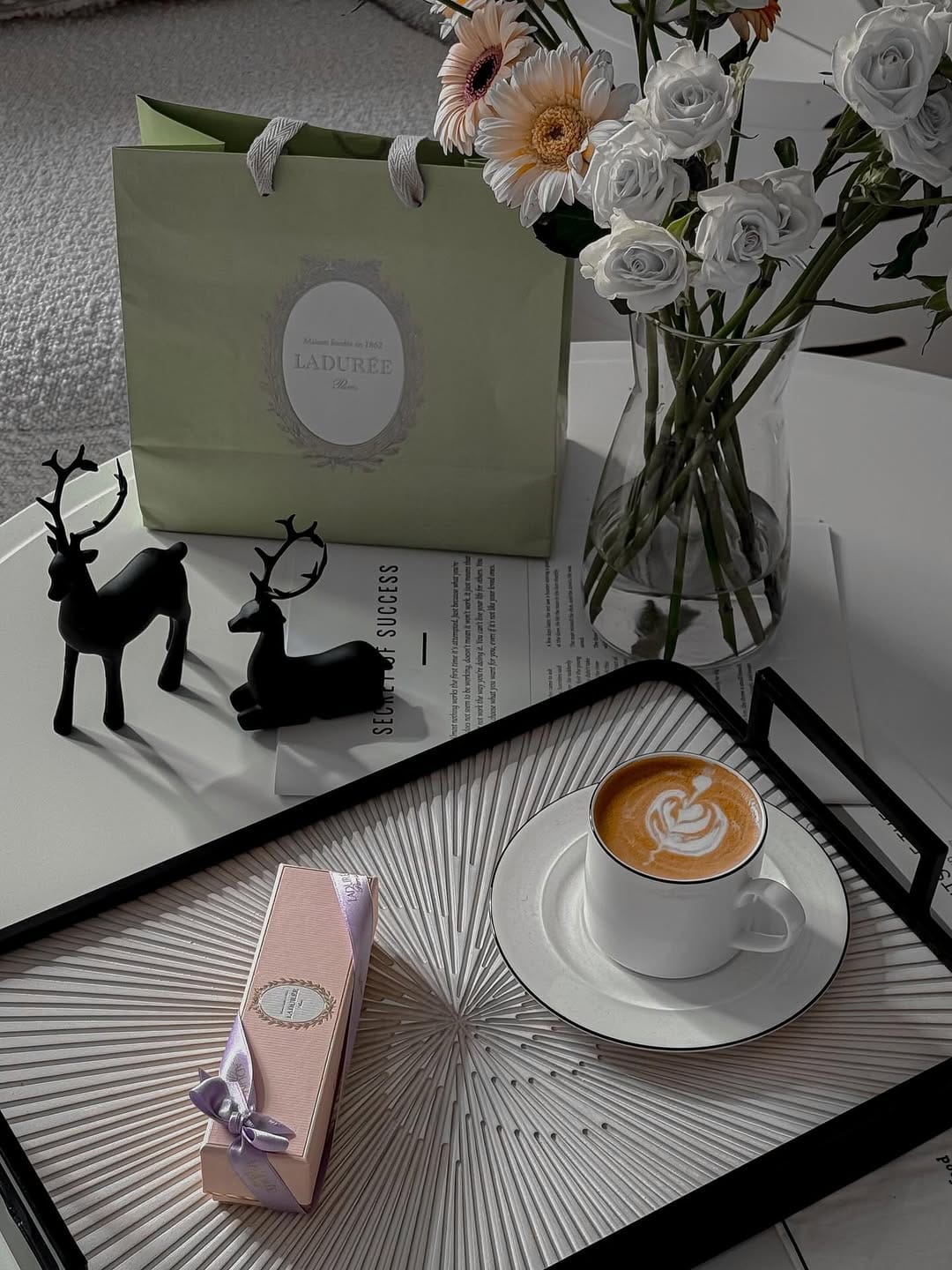 Post 6 by هيـاء السُلطان .. on Instagram (carousel)