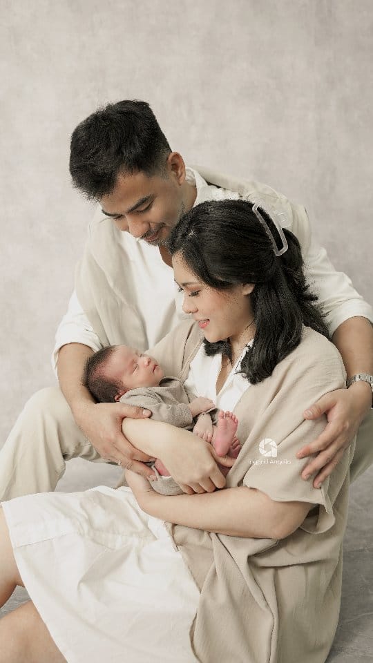 Post 5 by Bali Newborn Maternity Photo on Instagram (video)