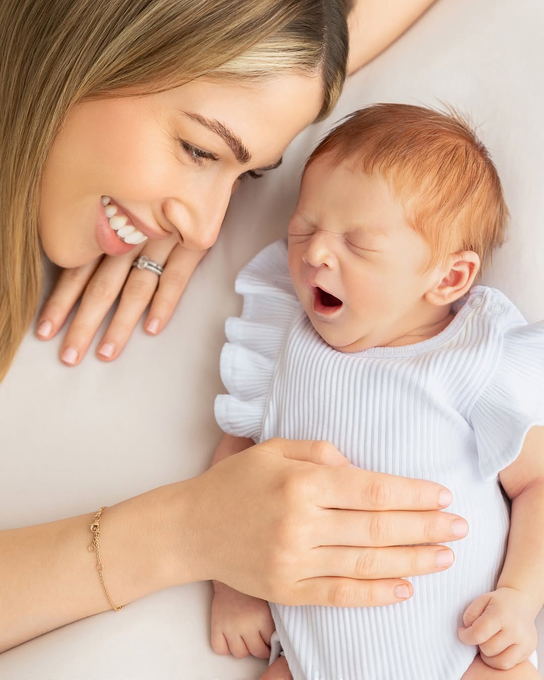 Post 7 by Top 10 newborn photographer on Instagram (carousel)