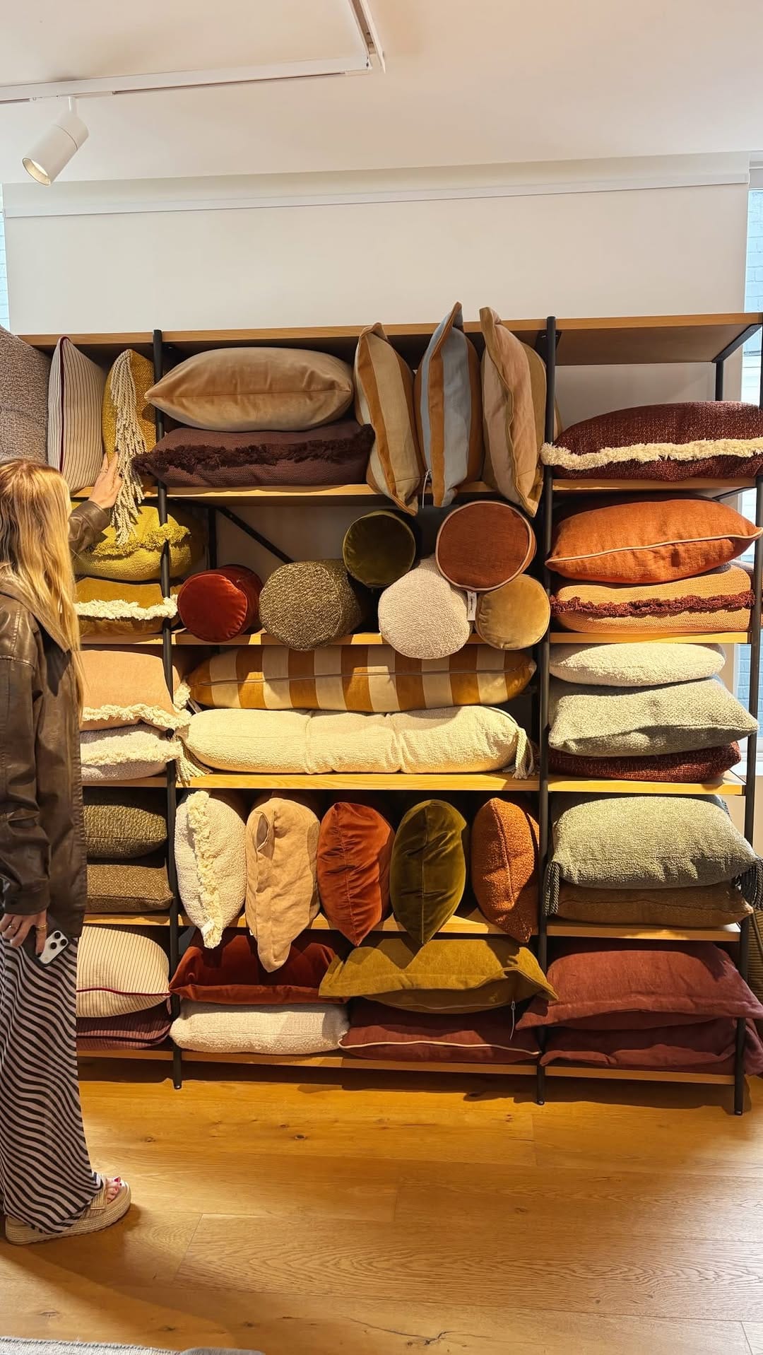 Post 2 by SUNDAY HOMES on Instagram (video)
