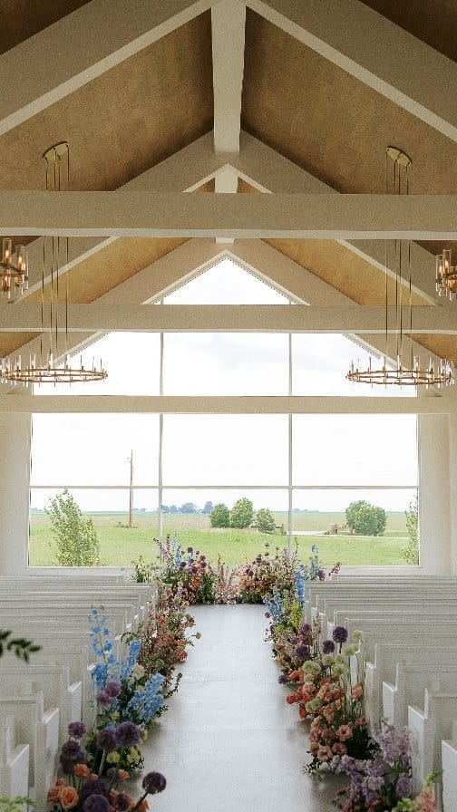 Post 8 by Wisconsin & Minneapolis Wedding Videographer on Instagram (video)