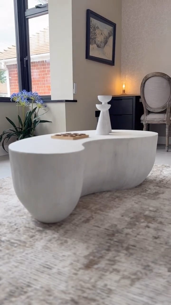 Post 8 by Kerry Whelpdale Home on Instagram (video)
