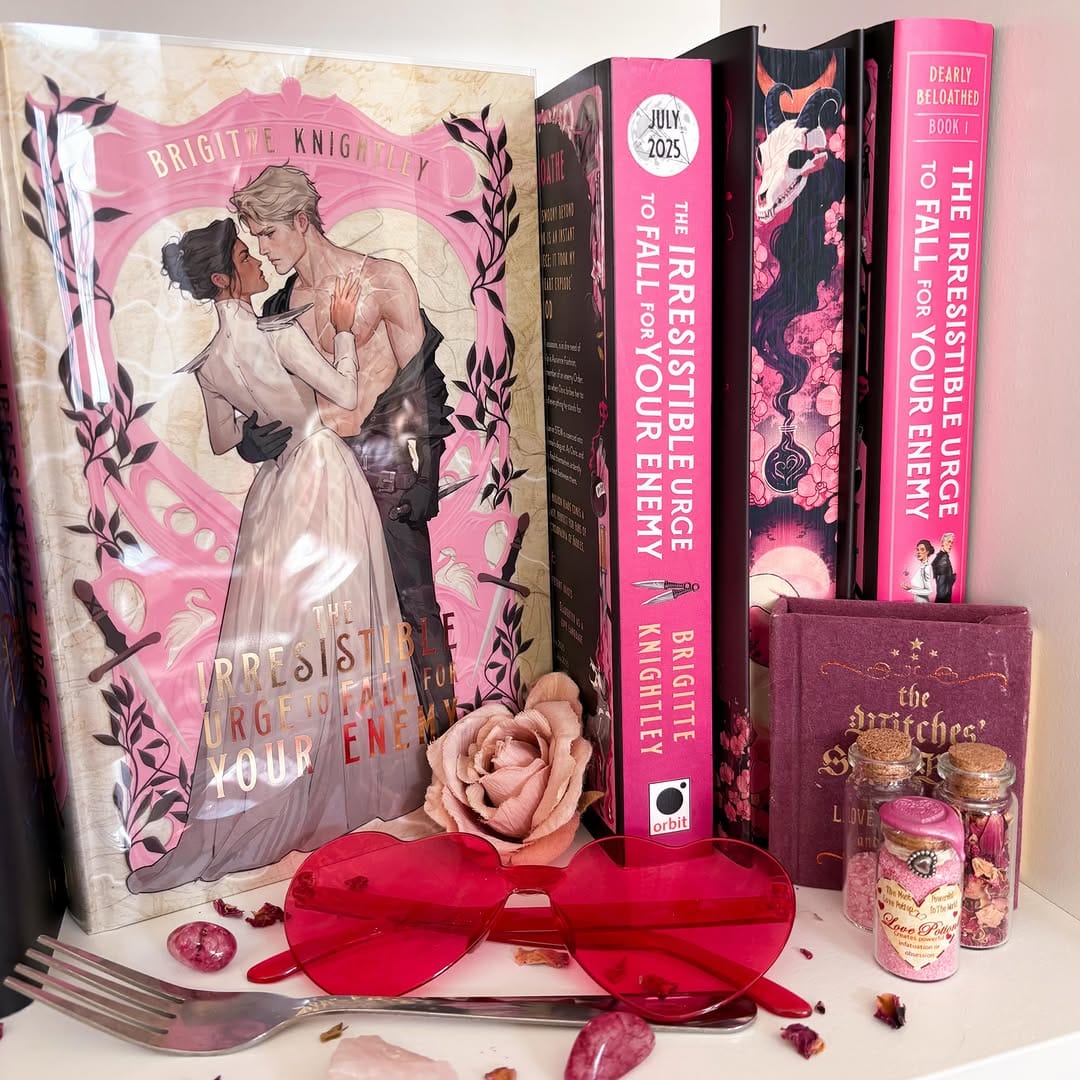 Post 1 by Chloé 🪻✨ Bookstagram ✨🪻 on Instagram (image)