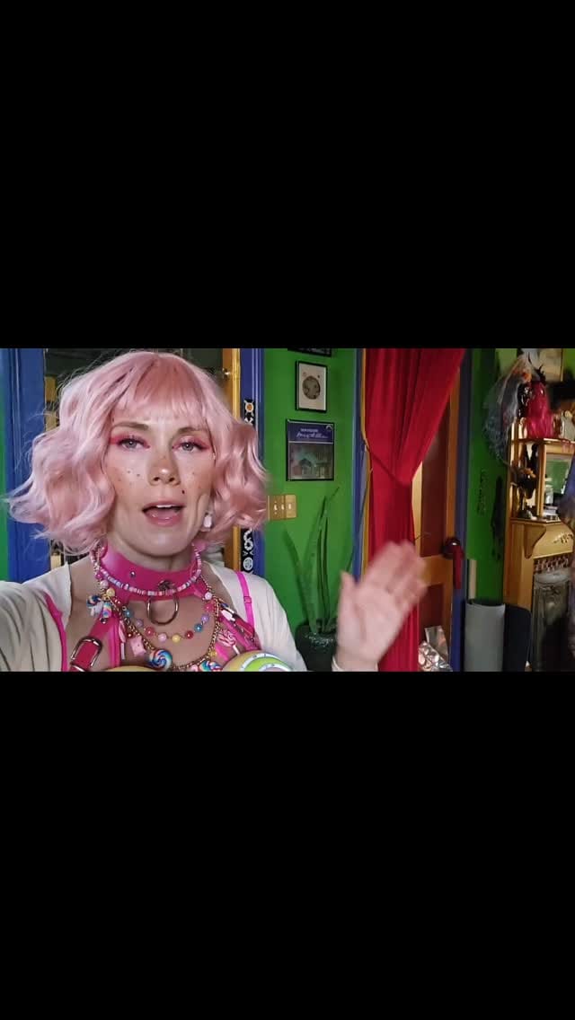 Post 2 by Maria Sandhammer on Instagram (video)