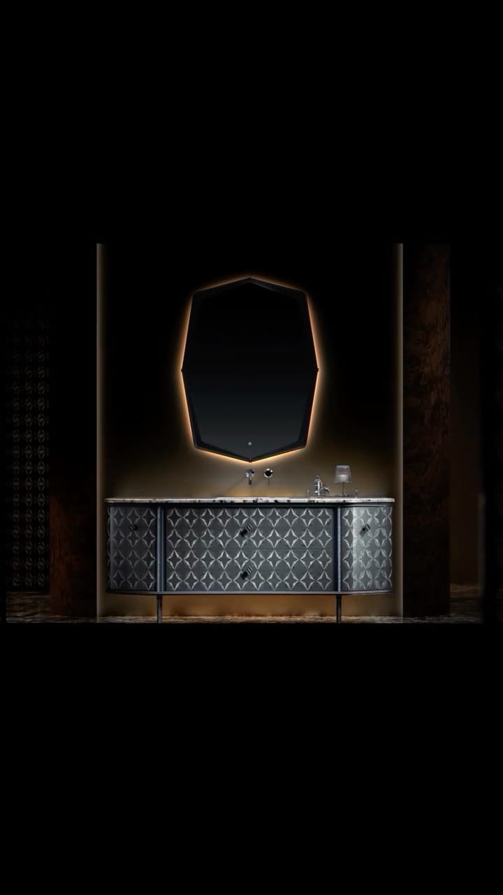 Post 3 by Camerich AU on Instagram (video)