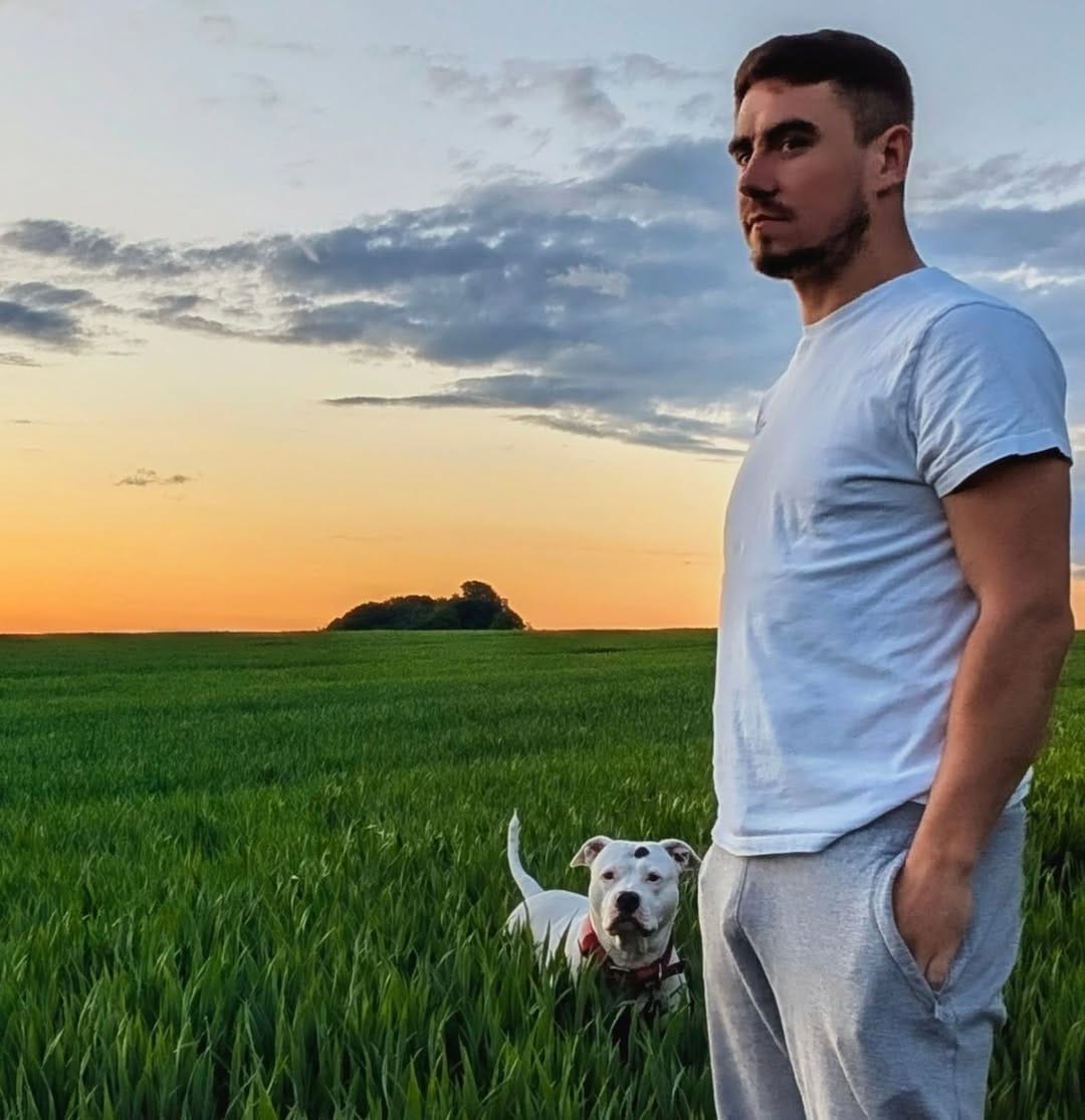 Post 5 by Remi on Instagram (image)