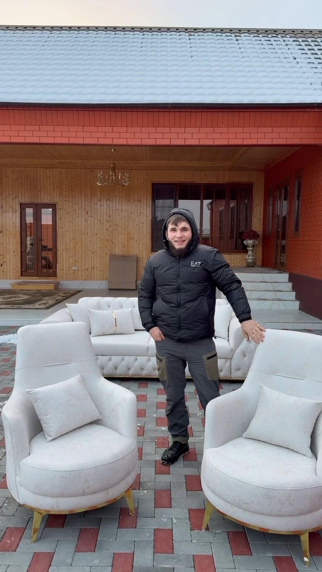 Post 10 by МЕБЕЛЬ | ДОСТАВКА | ОПЛАТА ПРИ ПОЛУЧЕНИИ on Instagram (video)