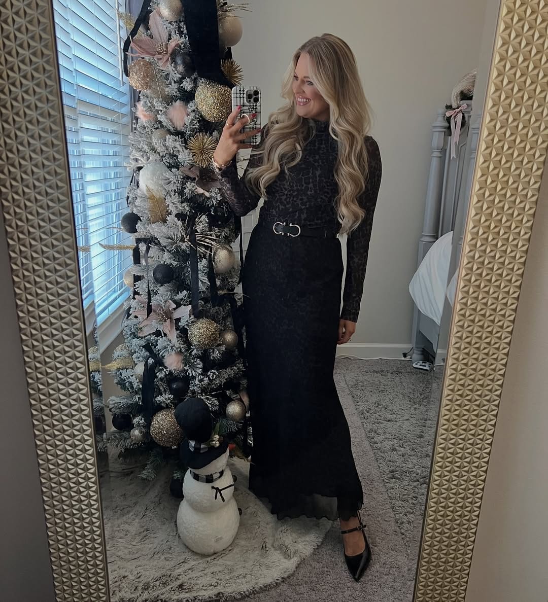 Post 5 by 𝗔𝗯𝗯𝘆 𝗦𝗺𝗶𝘁𝗵 on Instagram (carousel)