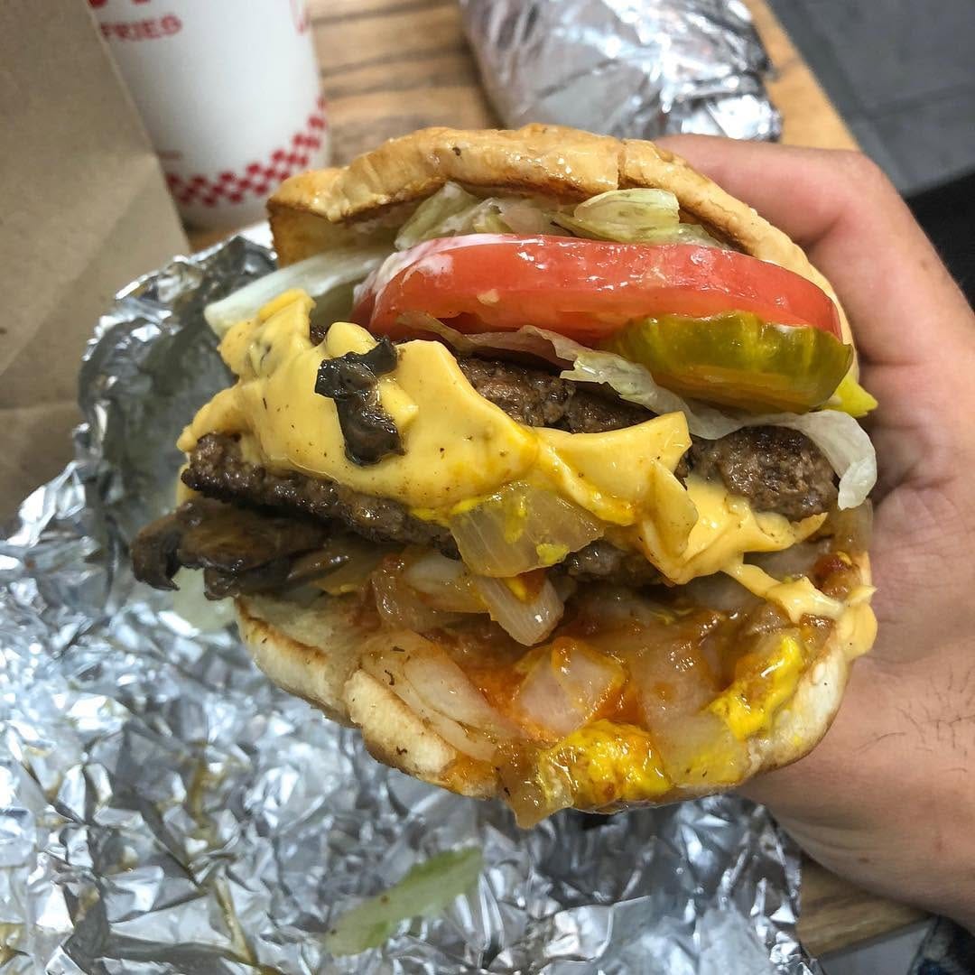 Post 8 by @acoupleofburgers on Instagram (image)