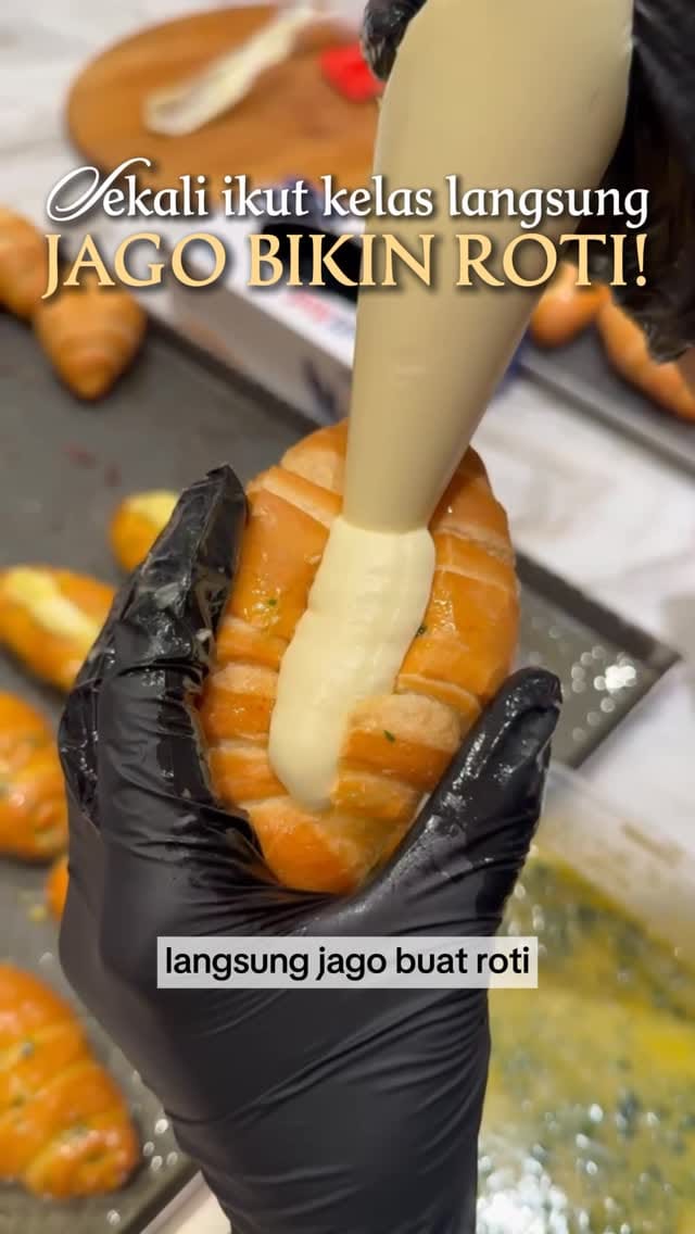 Post 1 by Amy Kitchen and Baking Studio by @Rozmasuhardi on Instagram (video)